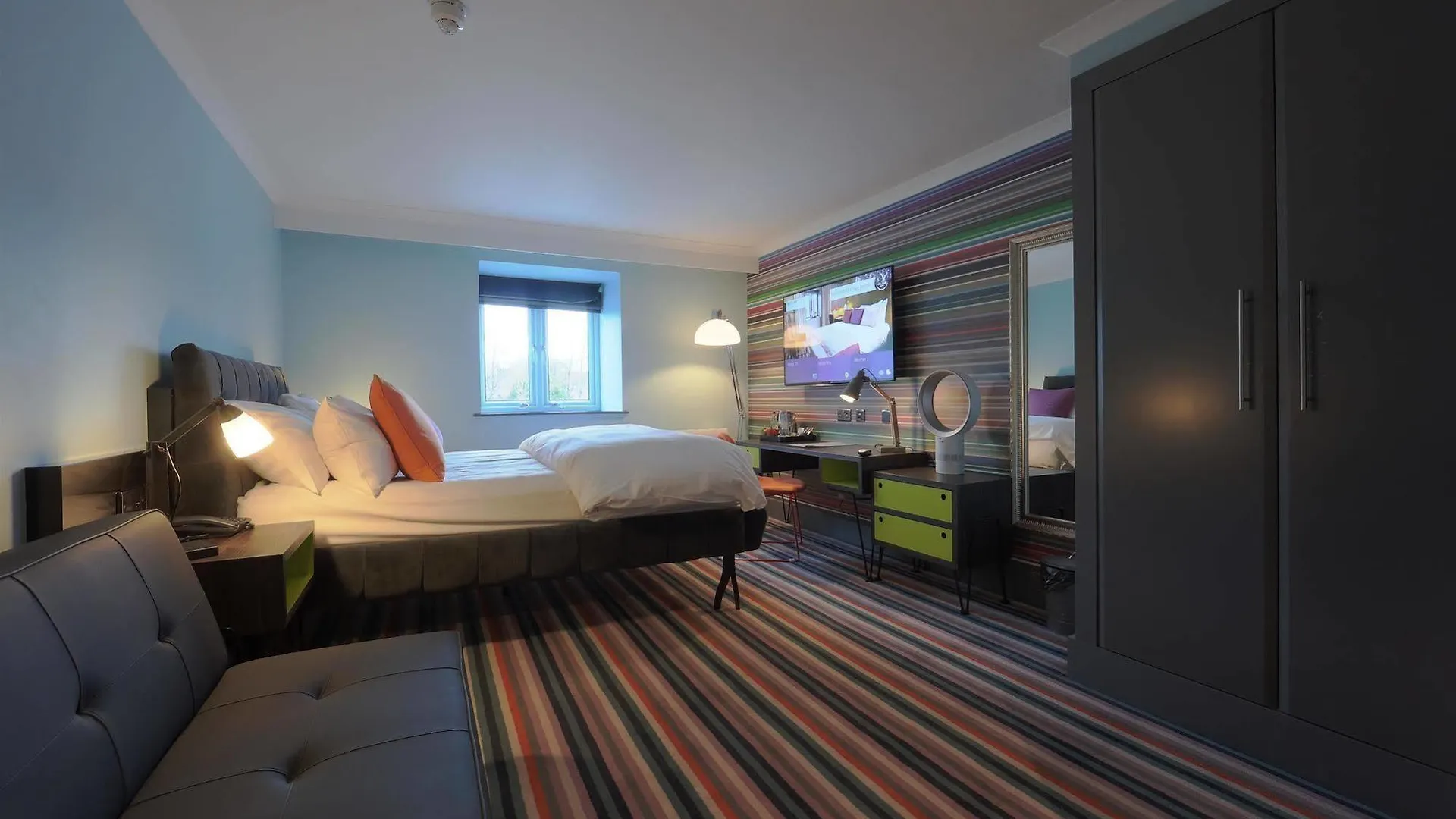 Village Hotel Manchester Cheadle Cheadle