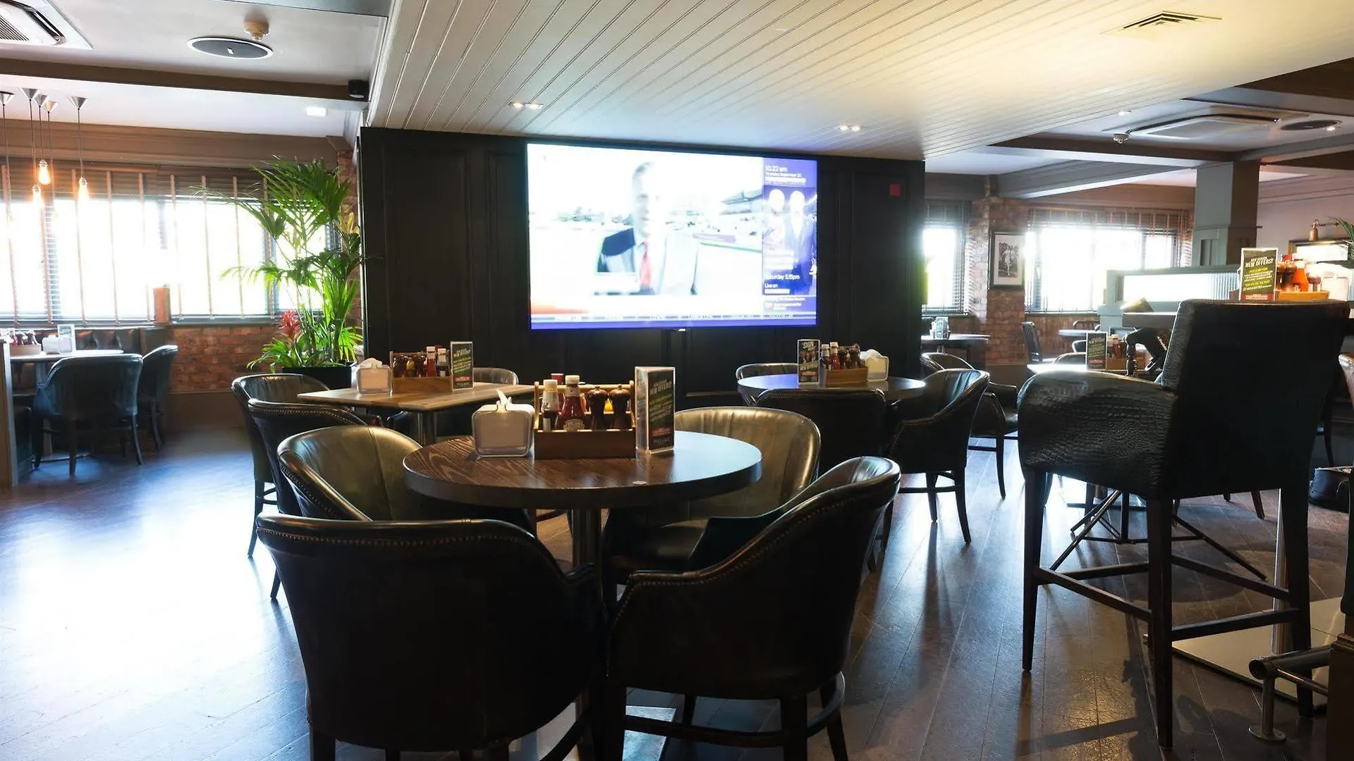 Village Hotel Manchester Cheadle Cheadle